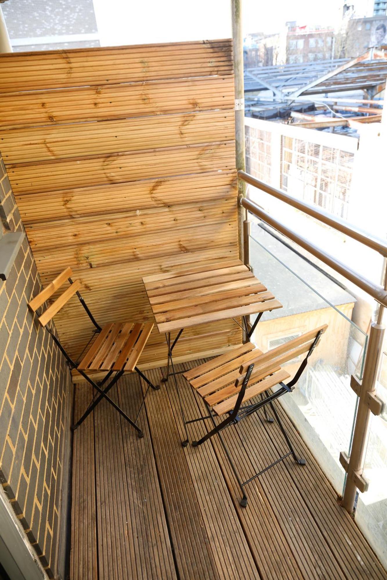 New Luxury Rooms In The Heart Of London Next To Shops, Cafes, Bars & Metro With Shared Bathrooms Экстерьер фото