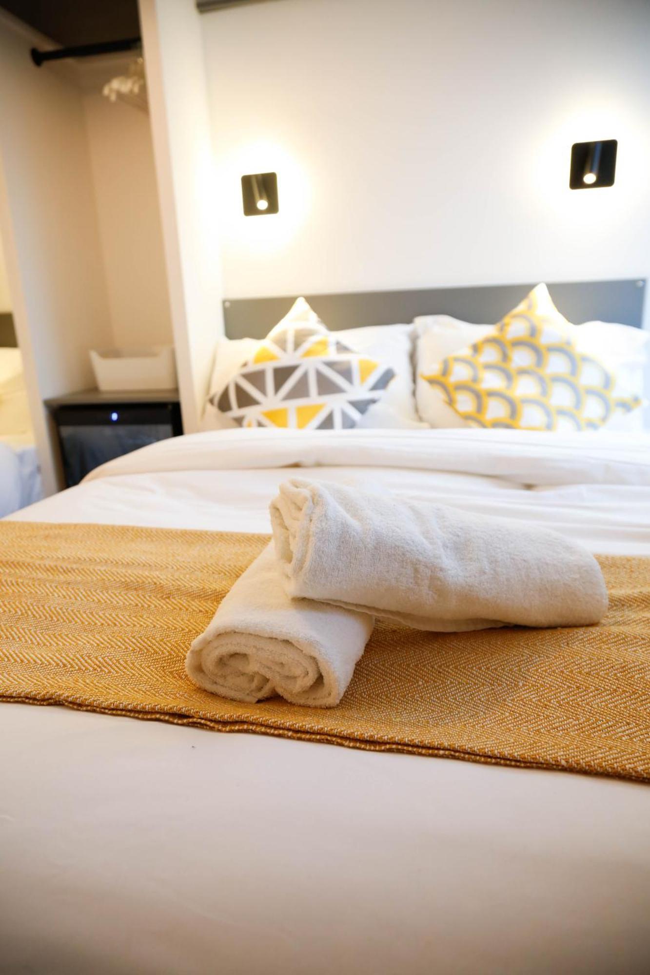 New Luxury Rooms In The Heart Of London Next To Shops, Cafes, Bars & Metro With Shared Bathrooms Экстерьер фото