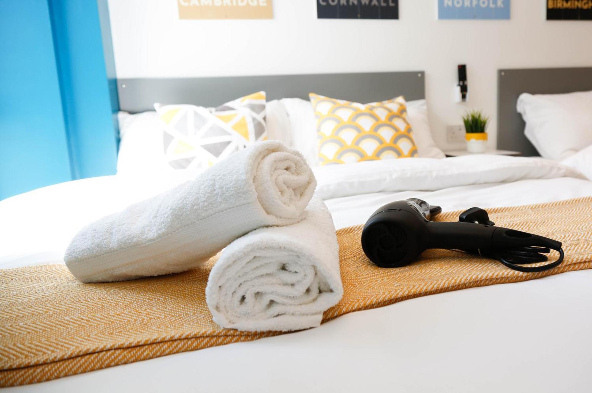 New Luxury Rooms In The Heart Of London Next To Shops, Cafes, Bars & Metro With Shared Bathrooms Экстерьер фото